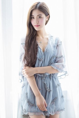 法国空姐在线观看完整免费高清原声满天星