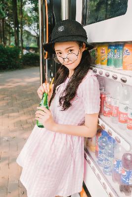 777米奇四色眼影888